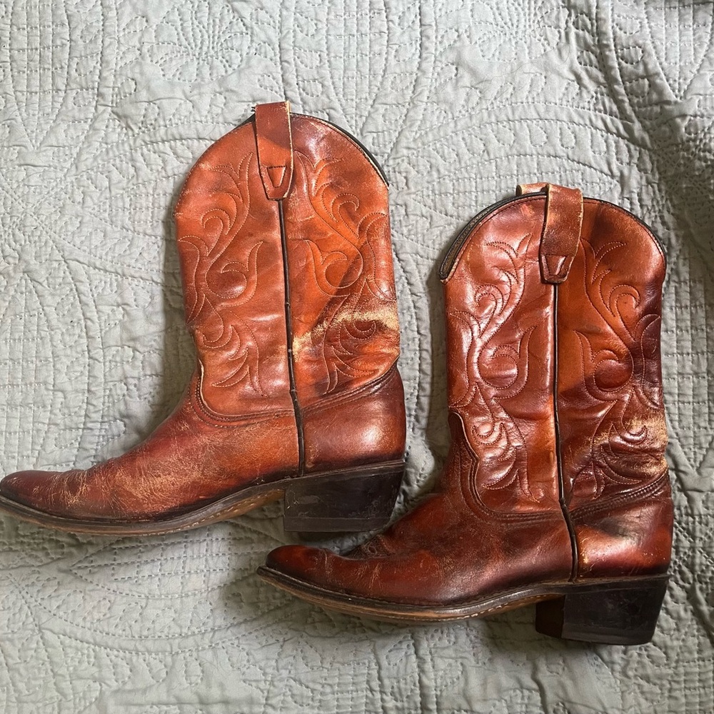 Wrangler cowboy boots